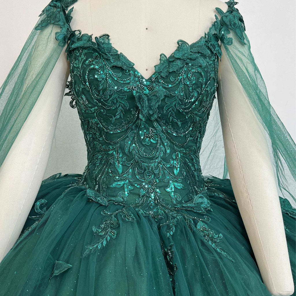 Fine gowns, 3D embroidery, weave dreamy tales.