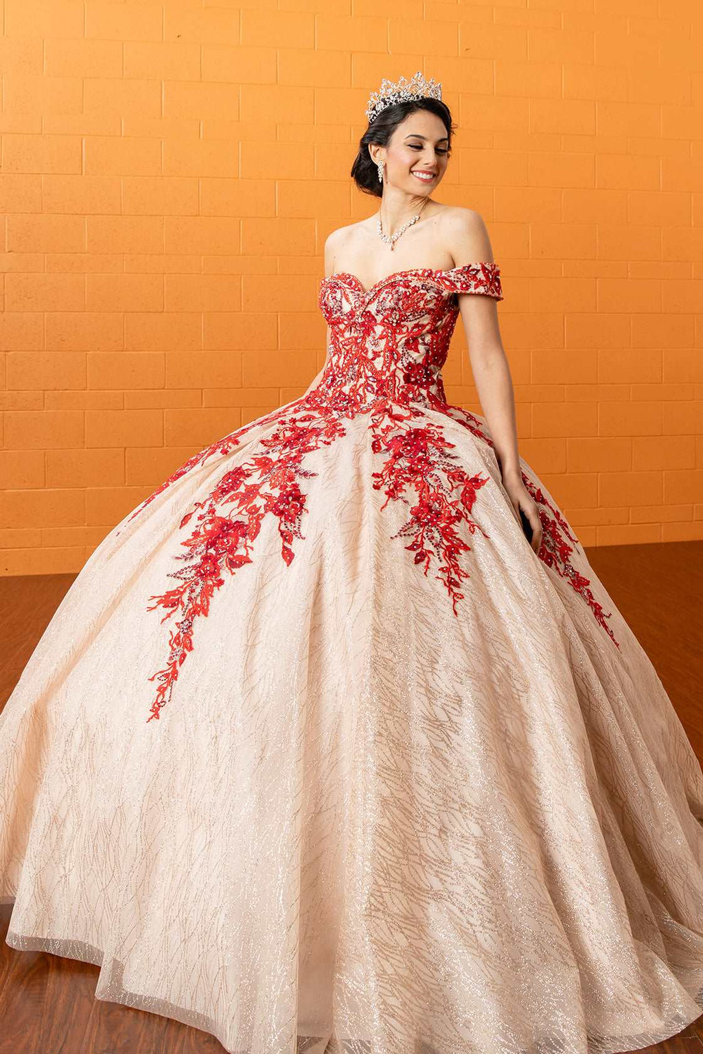 Fine gowns, 3D embroidery, weave dreamy tales.