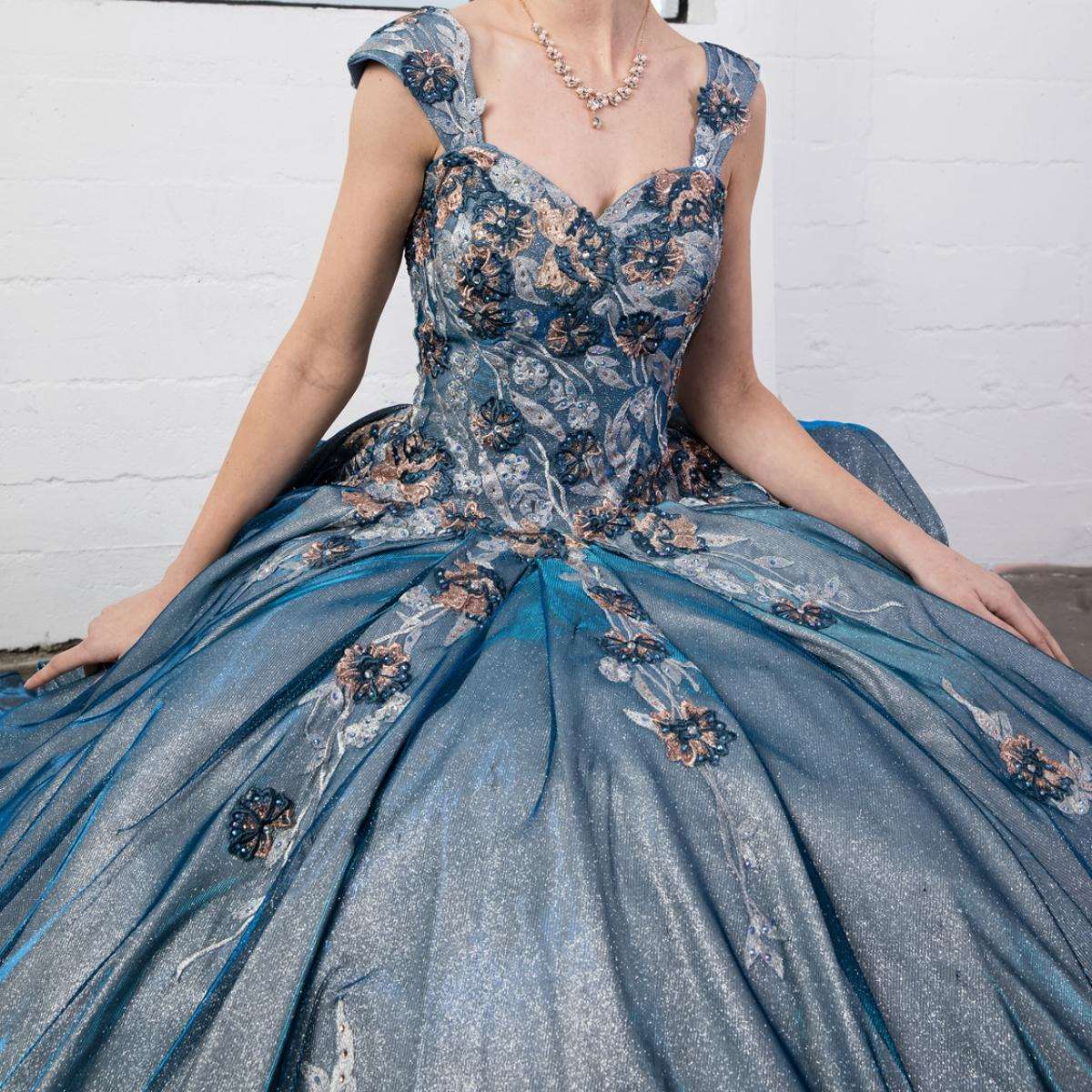 Fine gowns, 3D embroidery, weave dreamy tales.