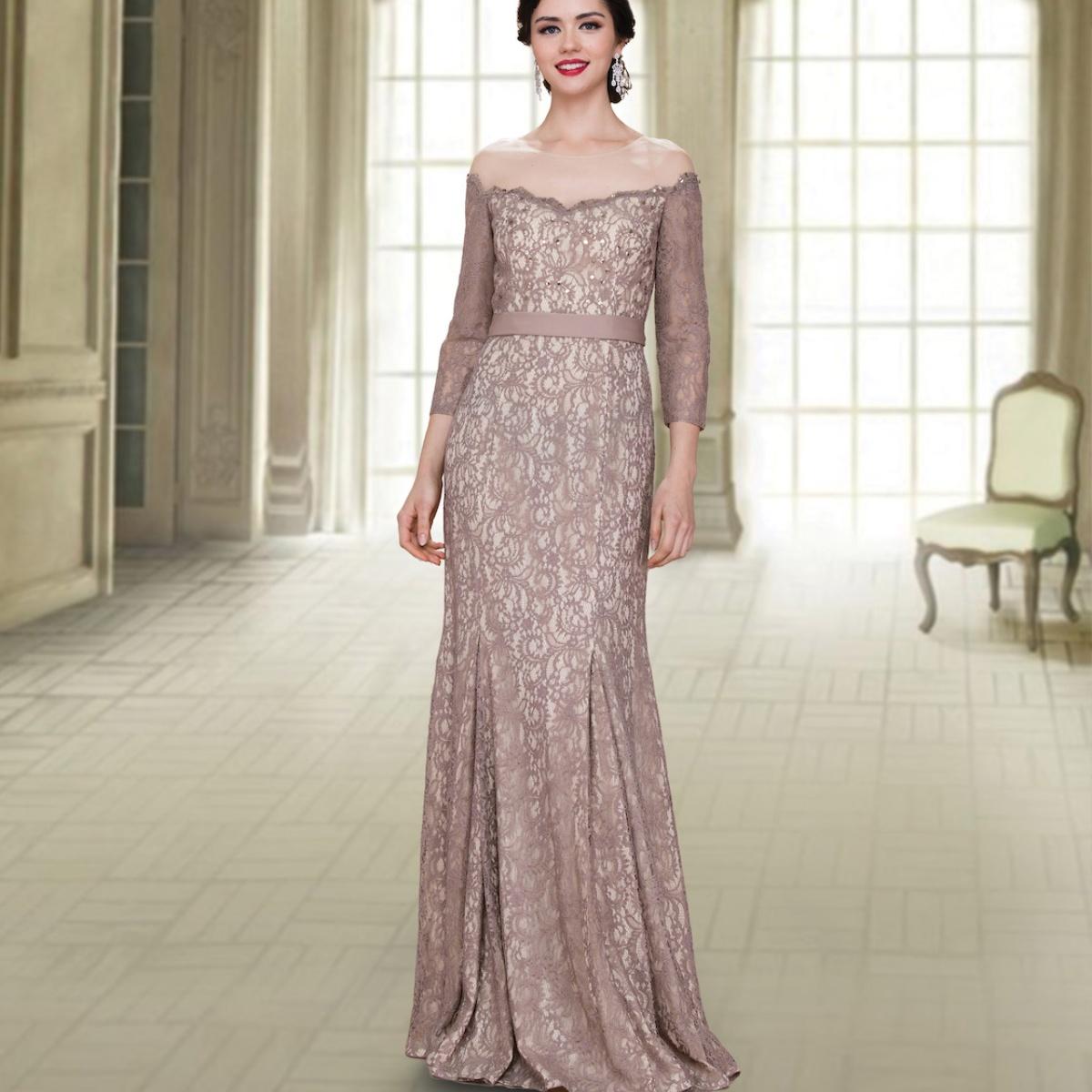 A beautiful gown, off-shoulder, reveals noble air.