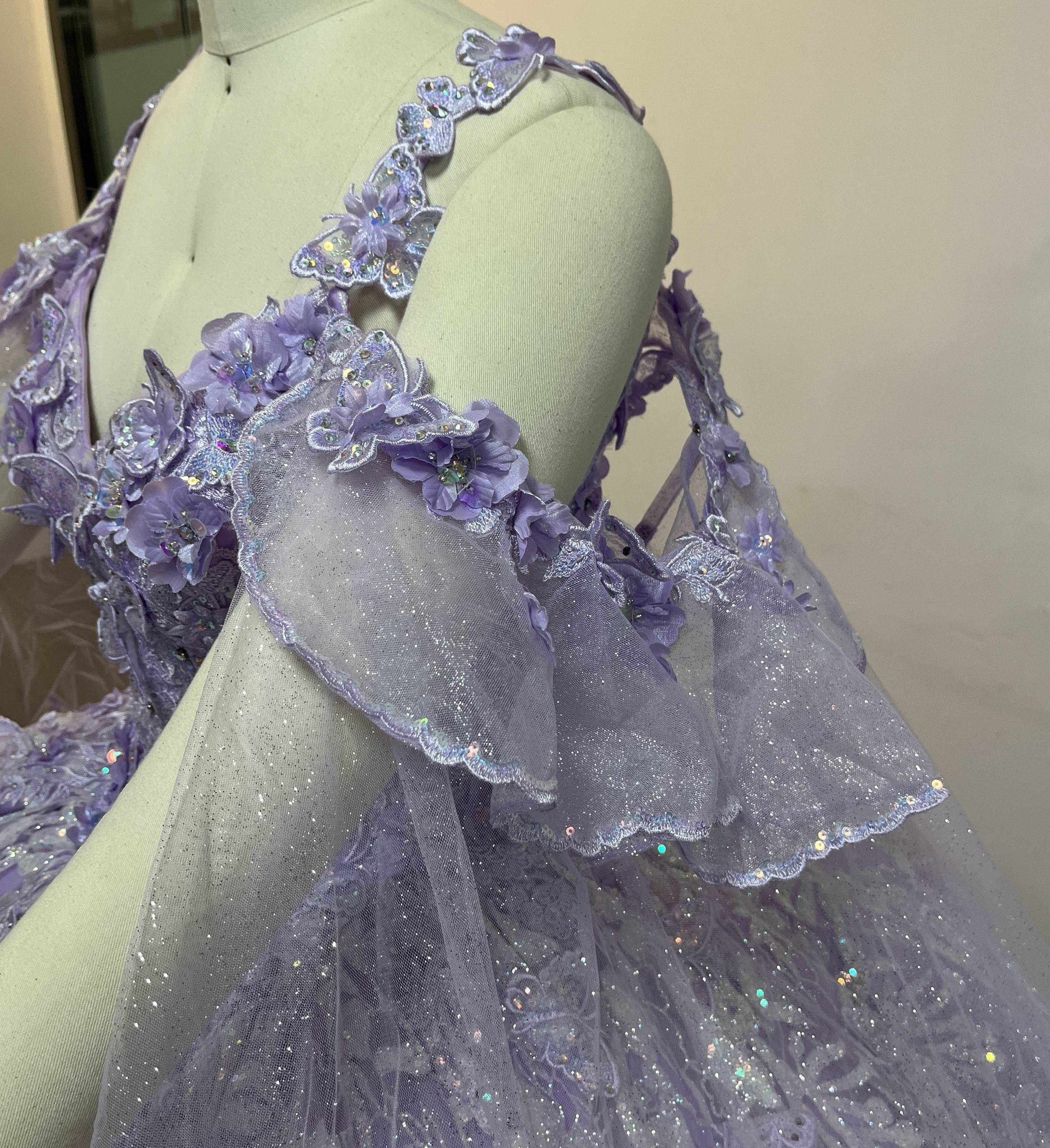 Fine gowns, 3D embroidery, weave dreamy tales.