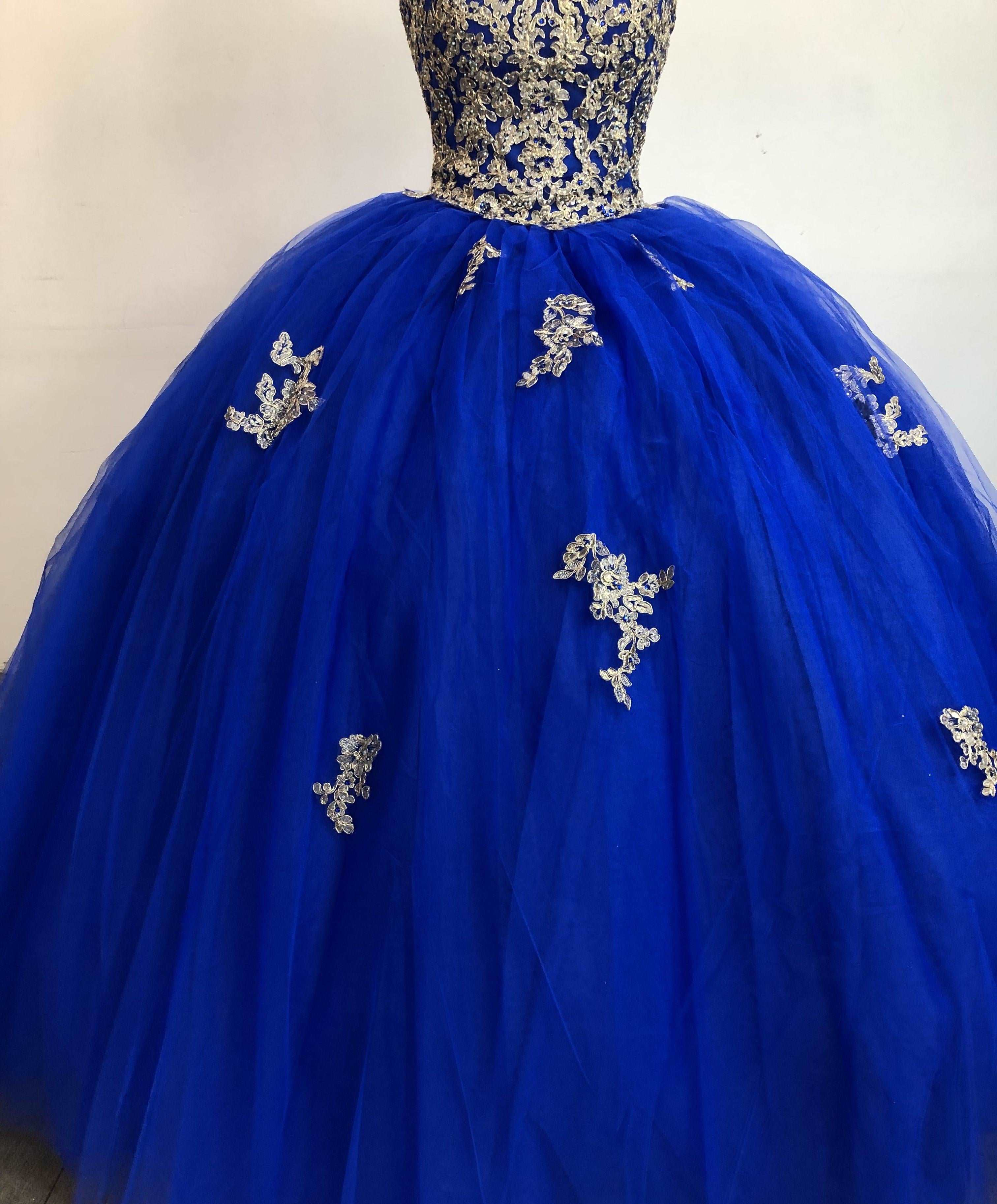 Fine gowns, 3D embroidery, weave dreamy tales.