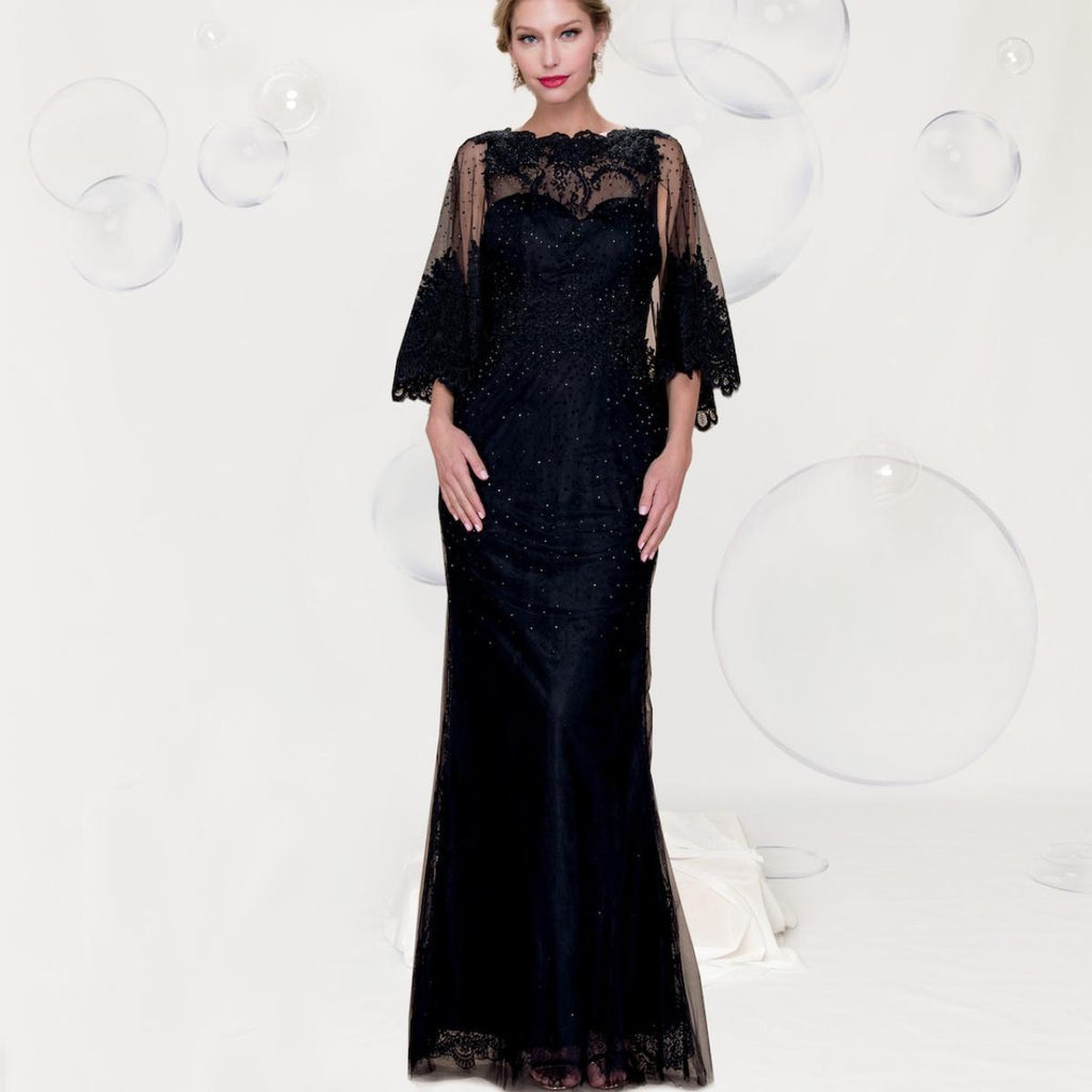 A beautiful gown, off-shoulder, reveals noble air.