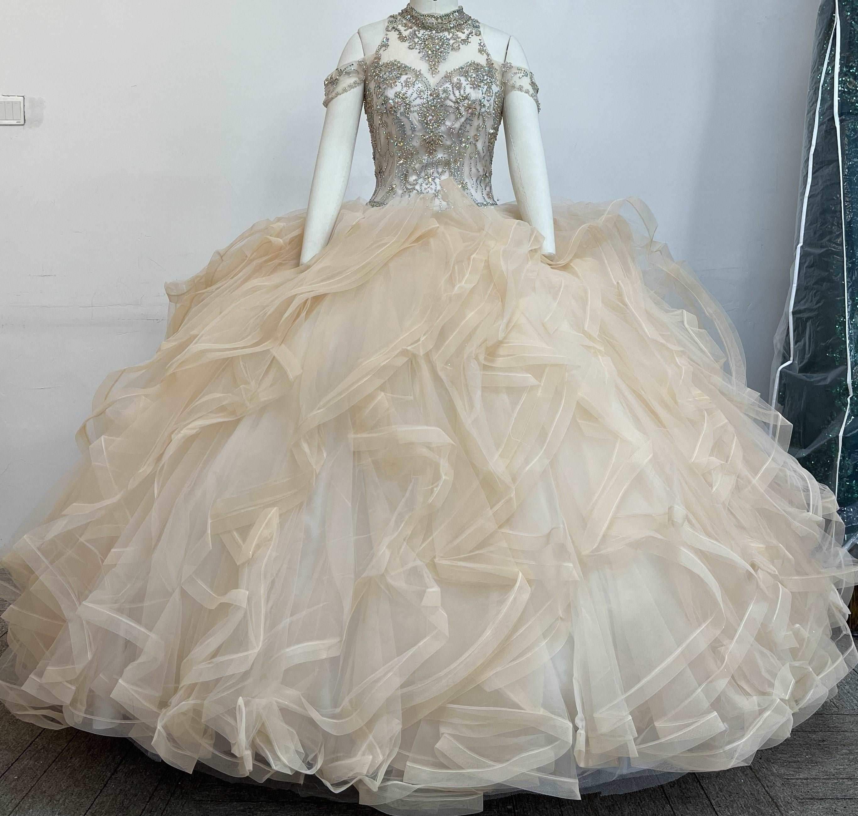 Fine gowns, 3D embroidery, weave dreamy tales.