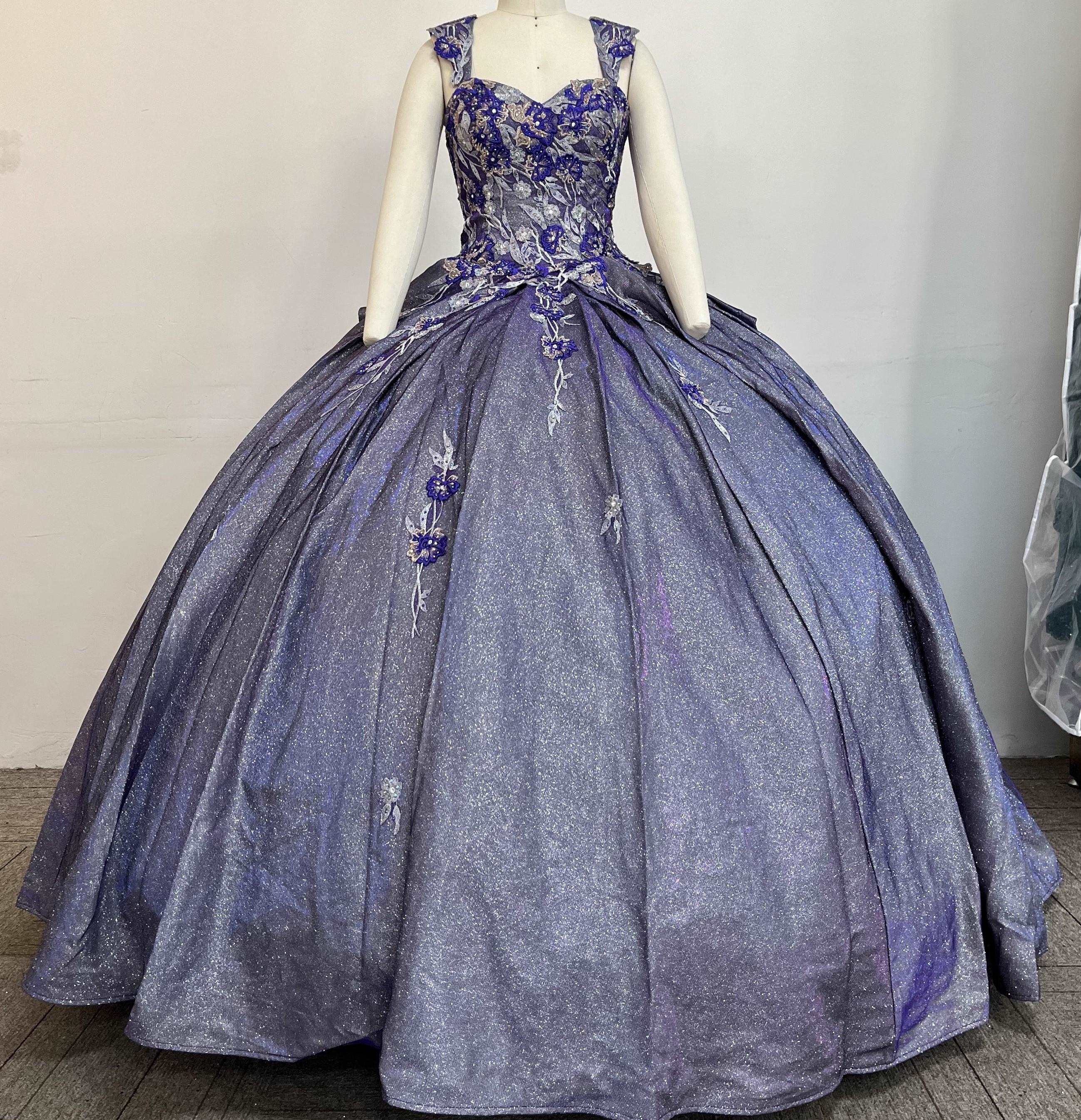 Fine gowns, 3D embroidery, weave dreamy tales.