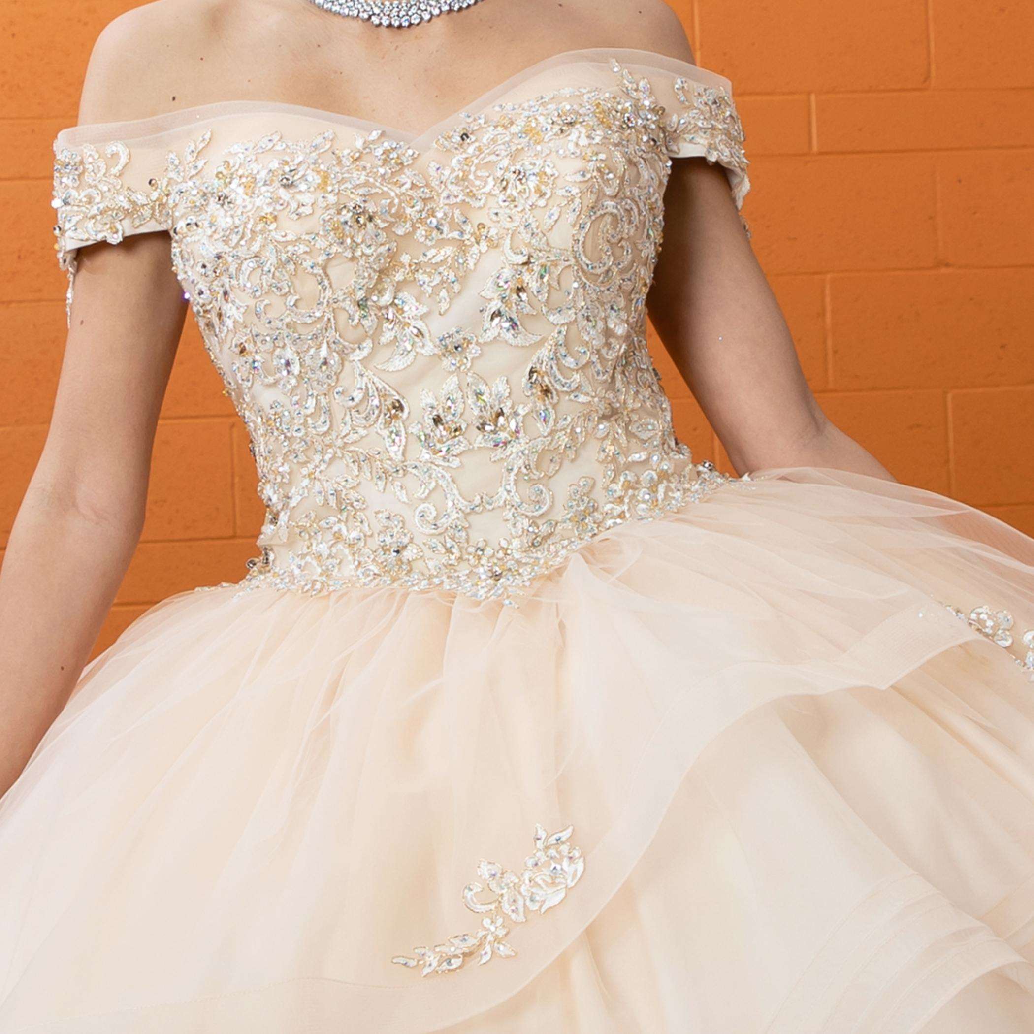 Fine gowns, 3D embroidery, weave dreamy tales.