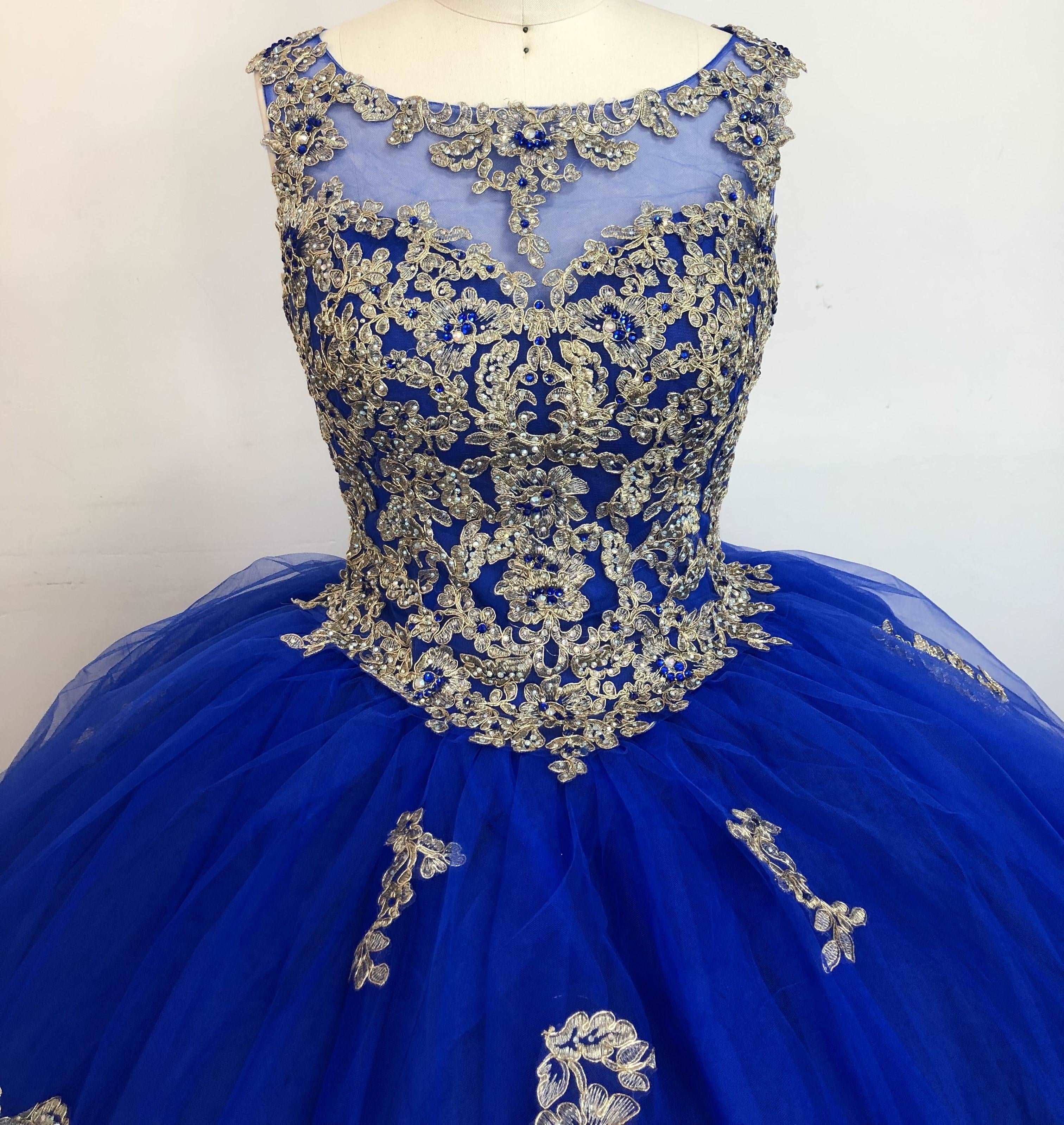 Fine gowns, 3D embroidery, weave dreamy tales.